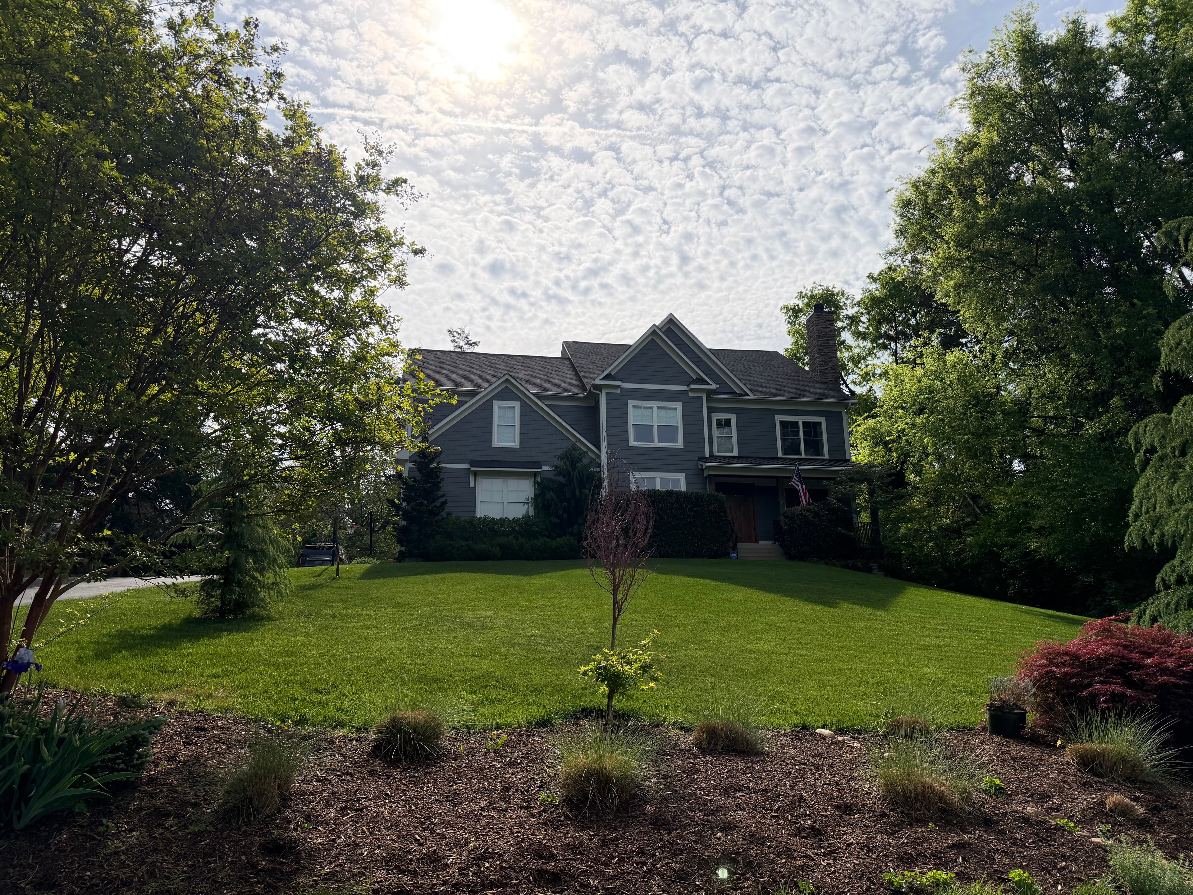 Neat trimmed lawn edges